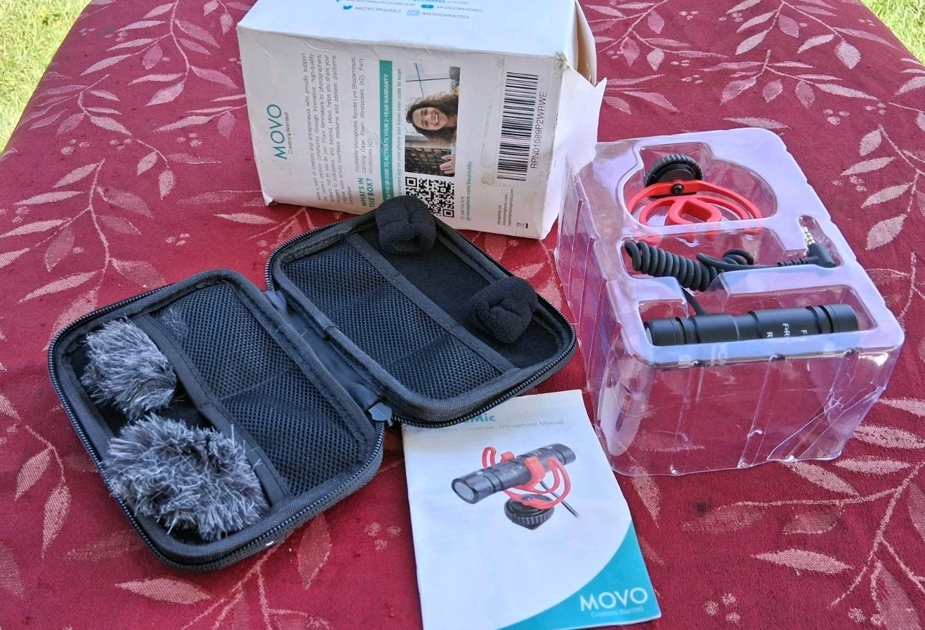 Movo DoubleMic V2 Two-Sided Shotgun Mic for Camera Vlogging - Dual Capsule Ex...
