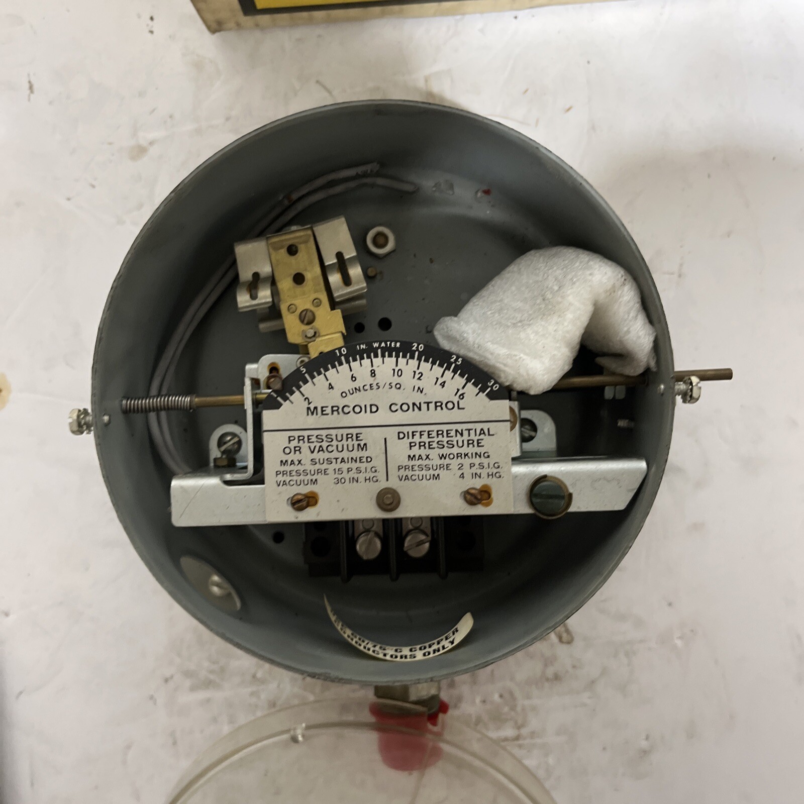 MERCOID PRL 3-P1 PRESSURE CONTROL SEE PICS MISSING PART
