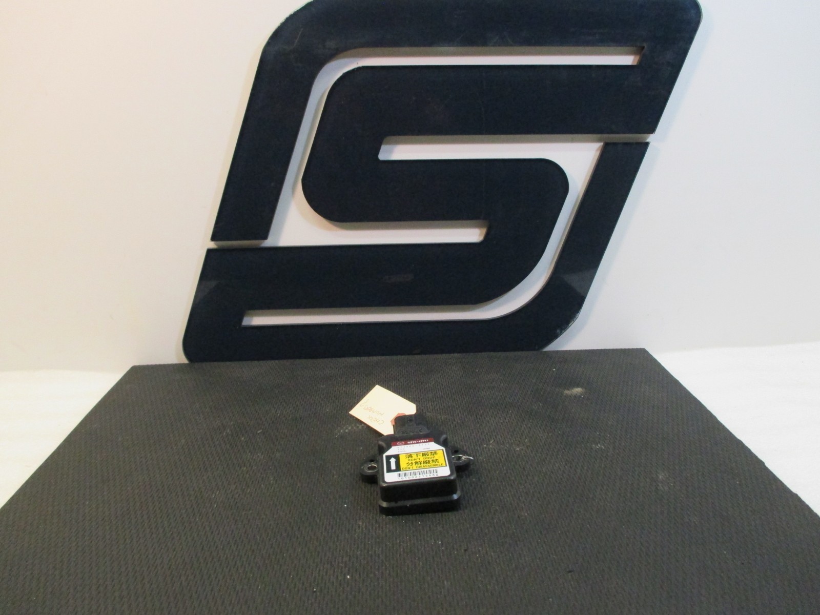 2010 Mazda 6 i 6i OEM Factory Yaw Rate Sensor GS1E-437Y1