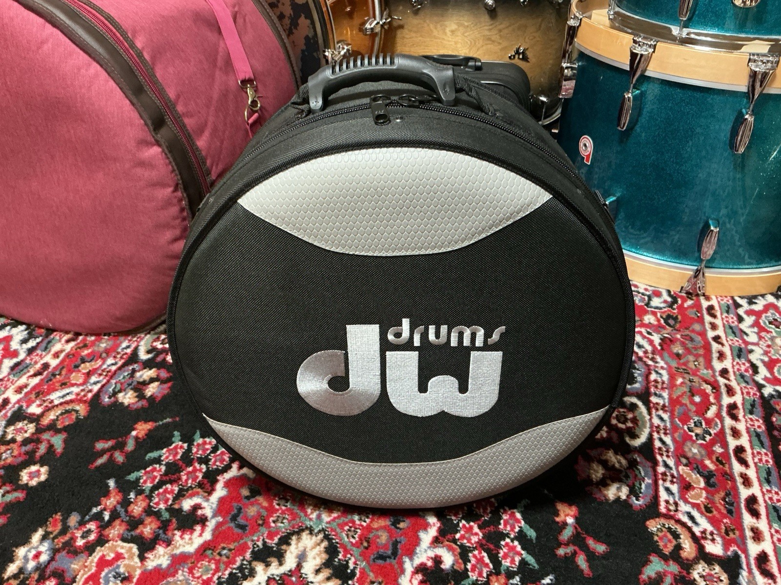 DW Cases: Deluxe Snare Drum Bag