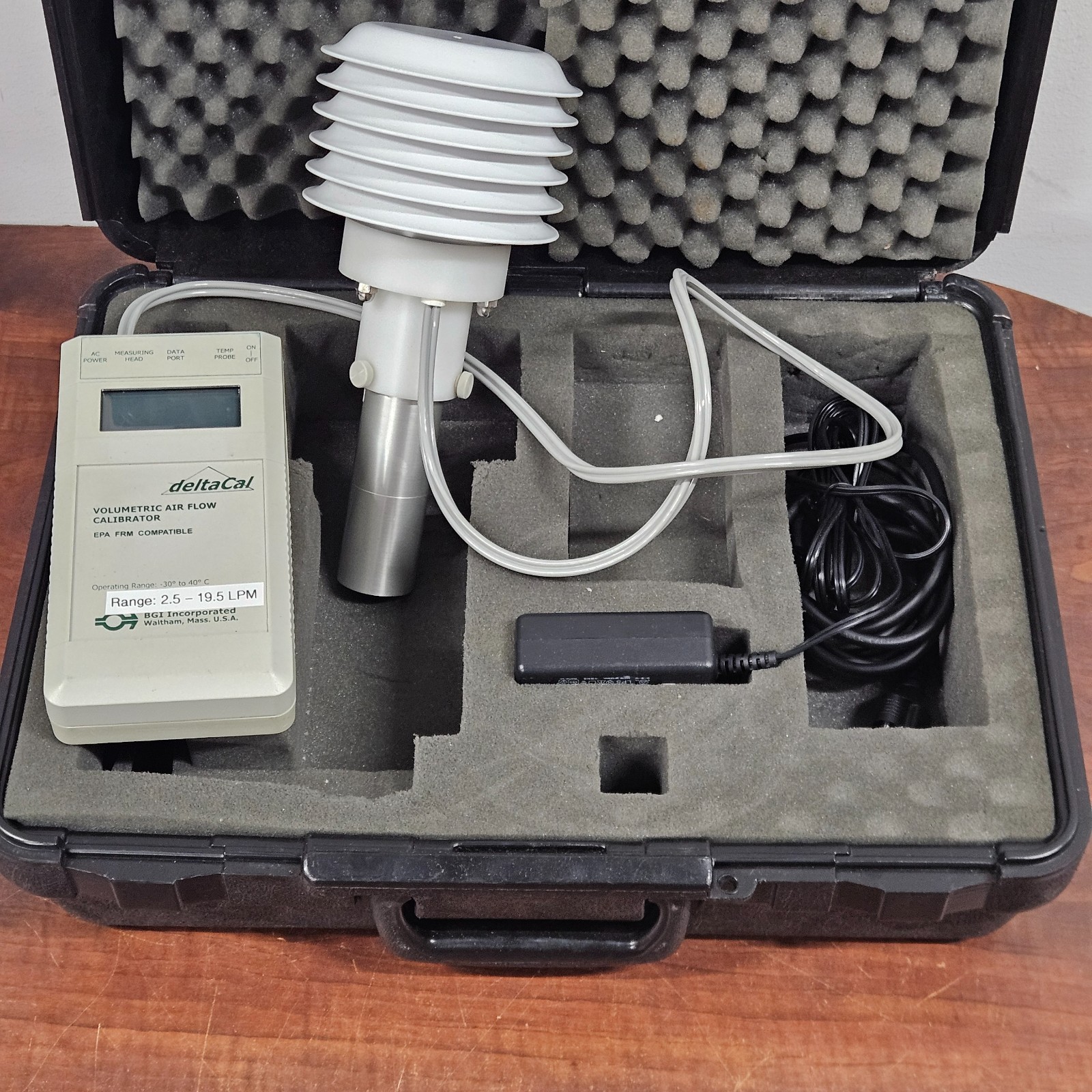 BGI deltaCal Air Calibrator 2.5–19.5 LPM w/ PSU & Case – EPA FRM Compatible