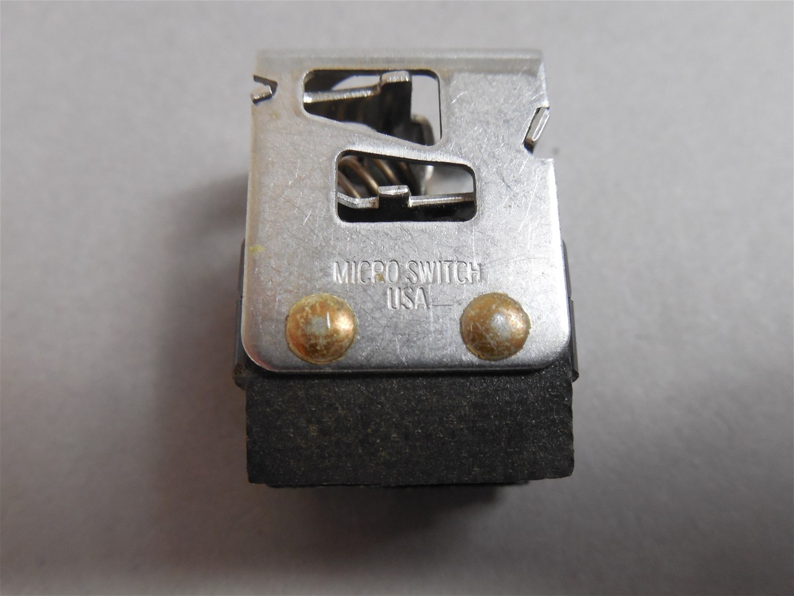 NOS - Honeywell Micro Switch 2D1 250V AC 30V DC 5A