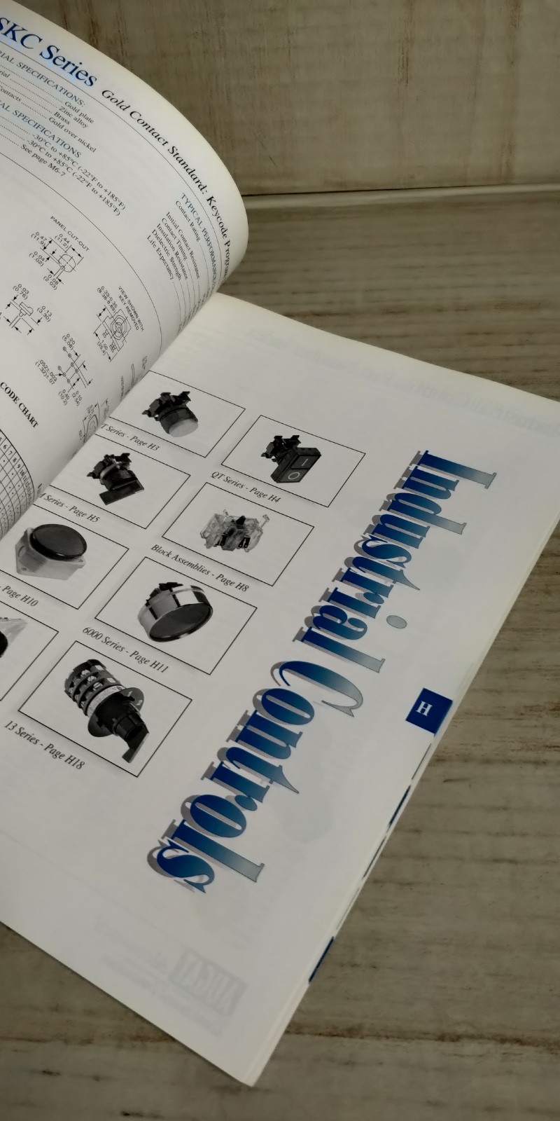 1996 AUGAT Alcoswitch Engineering Design Guide Catalog Switches C4