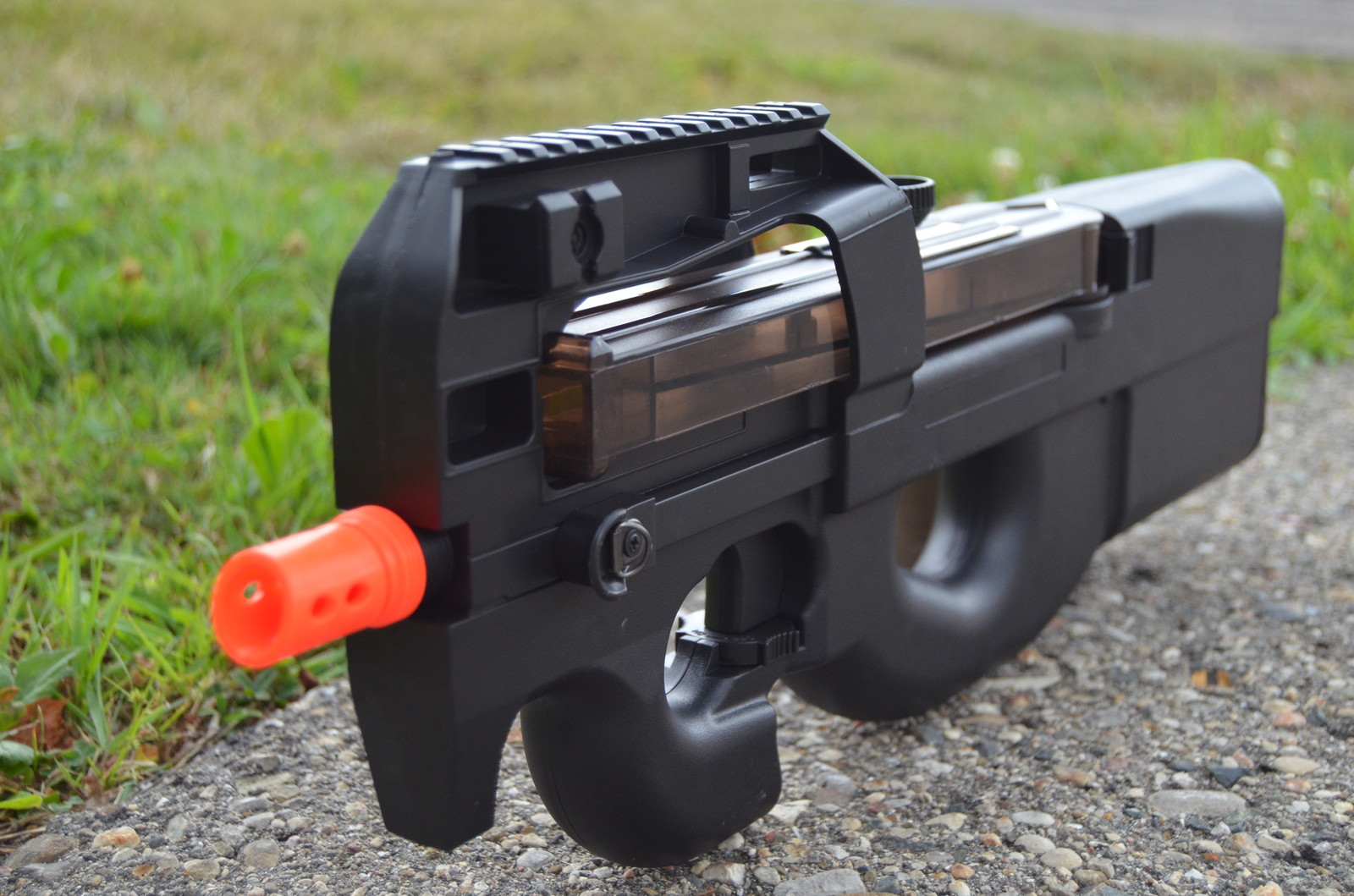 ON SALE Well D90F AEG Electric Fully Auto Airsoft Gun BELGIUM P-90 Deluxe