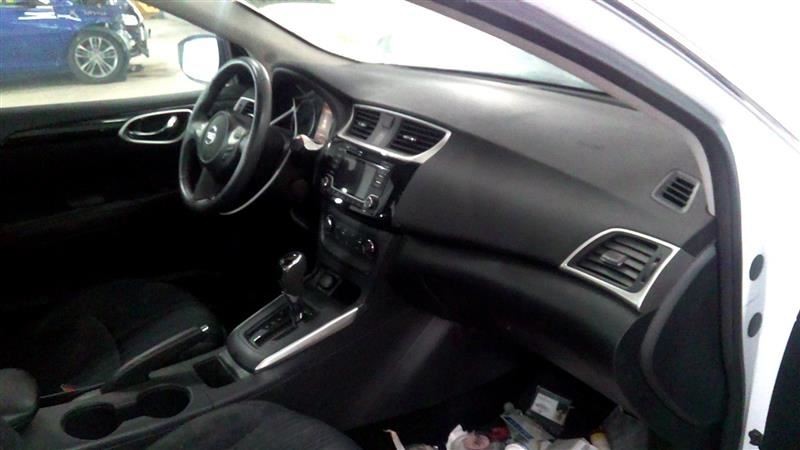 Driver Left Front Spindle/Knuckle Fits 11-25 LEAF 104450192