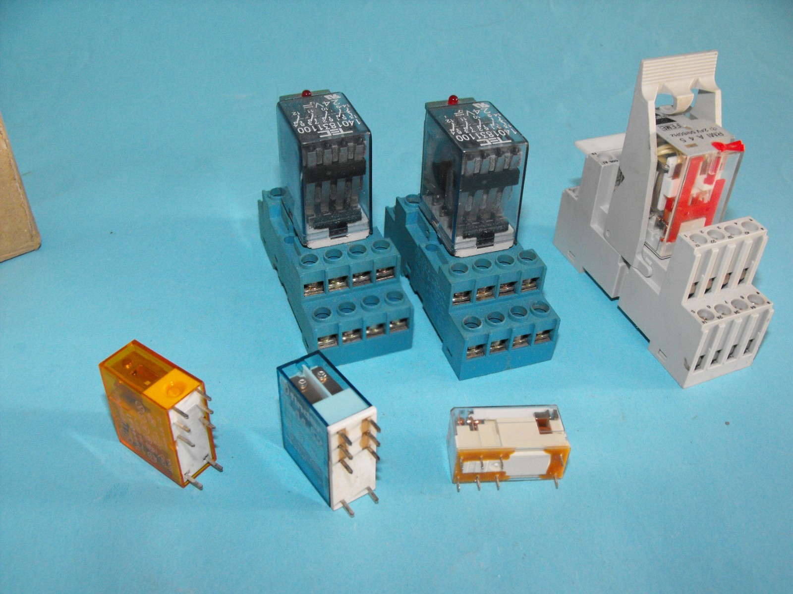 TEC+FINDER+CARLO GAVAZZI.Miniature General Purpose Relay.(LOT6PCS).NEW