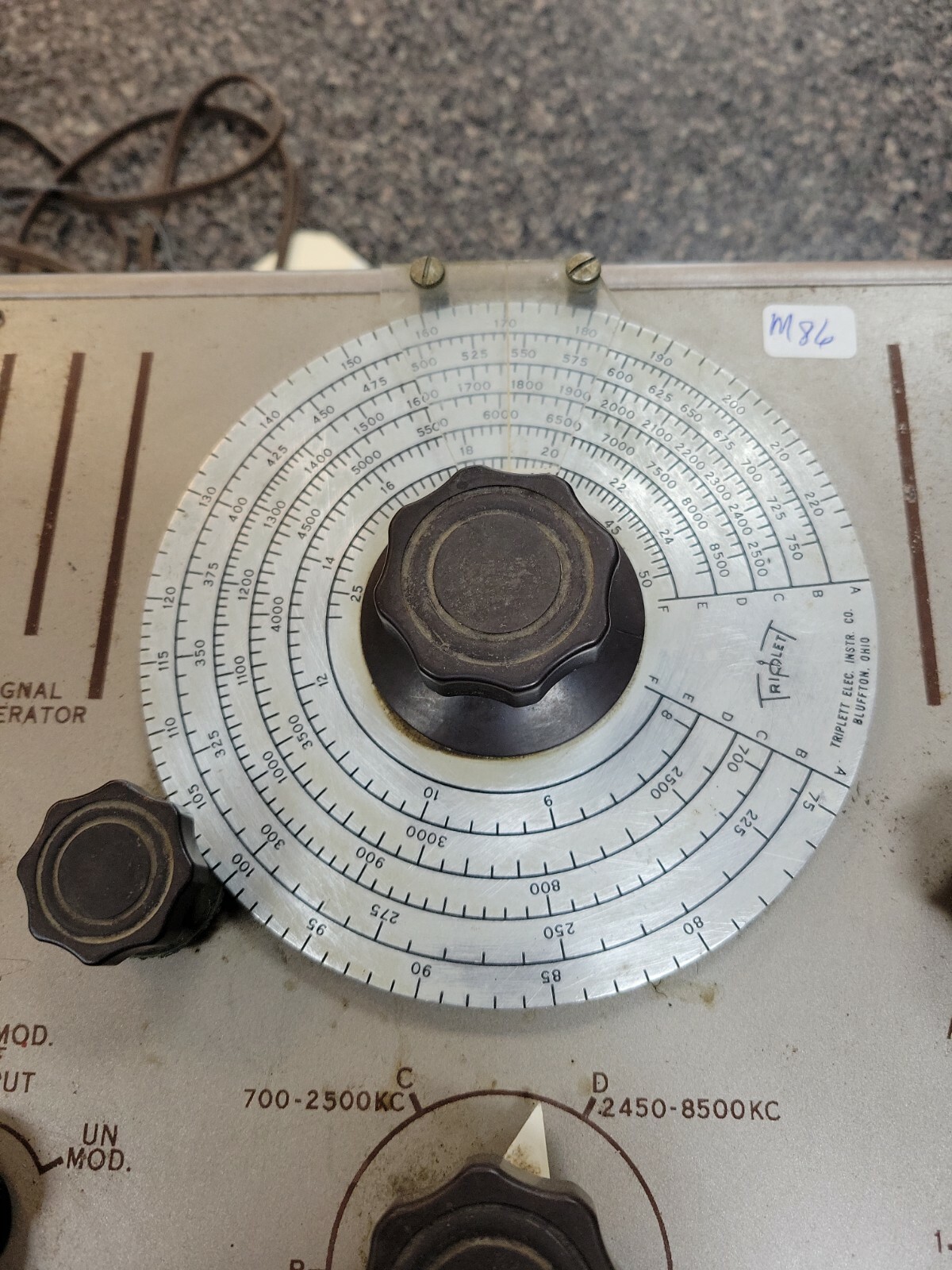 TRIPLETT 2432 SIGNAL GENERATOR AS IS ELECTRICAL