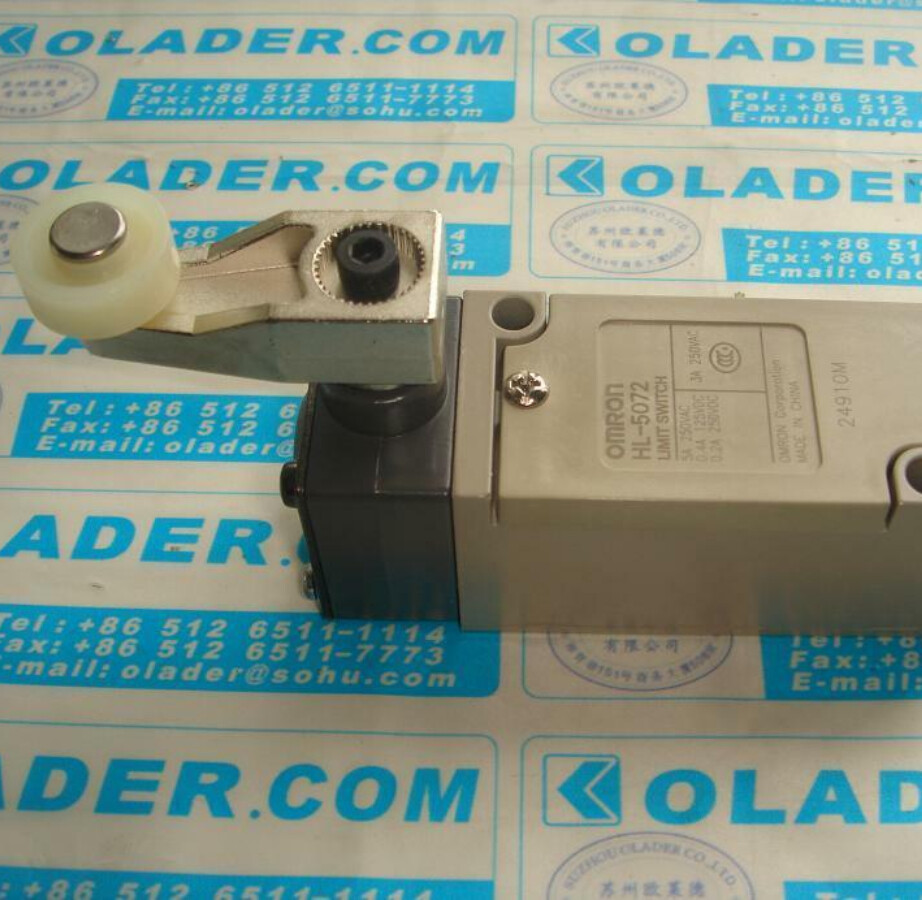 1 Pack Brand New Omron Limit Switch HL-5072