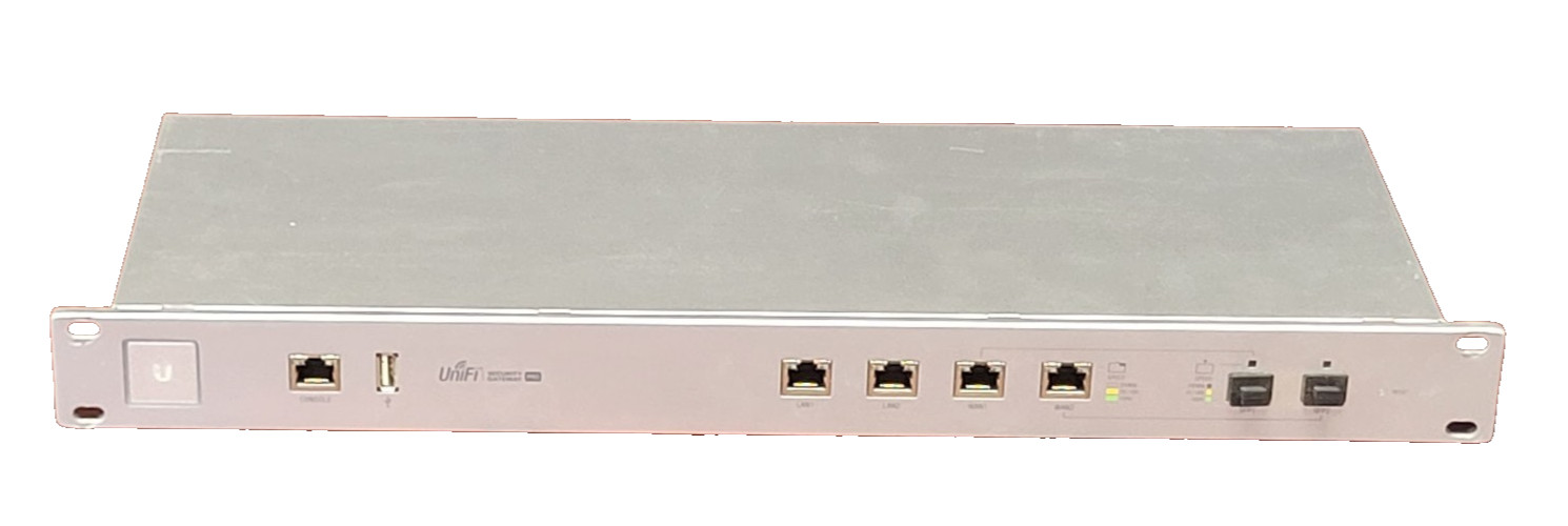 Ubiquiti Networks Unifi Security Gateway Pro 4-Port (USG-PRO-4) #73