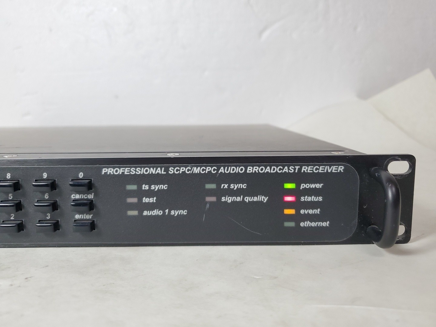Tiernan ABR202A Professional SCPC/MCPC Audio Broadcast Receiver
