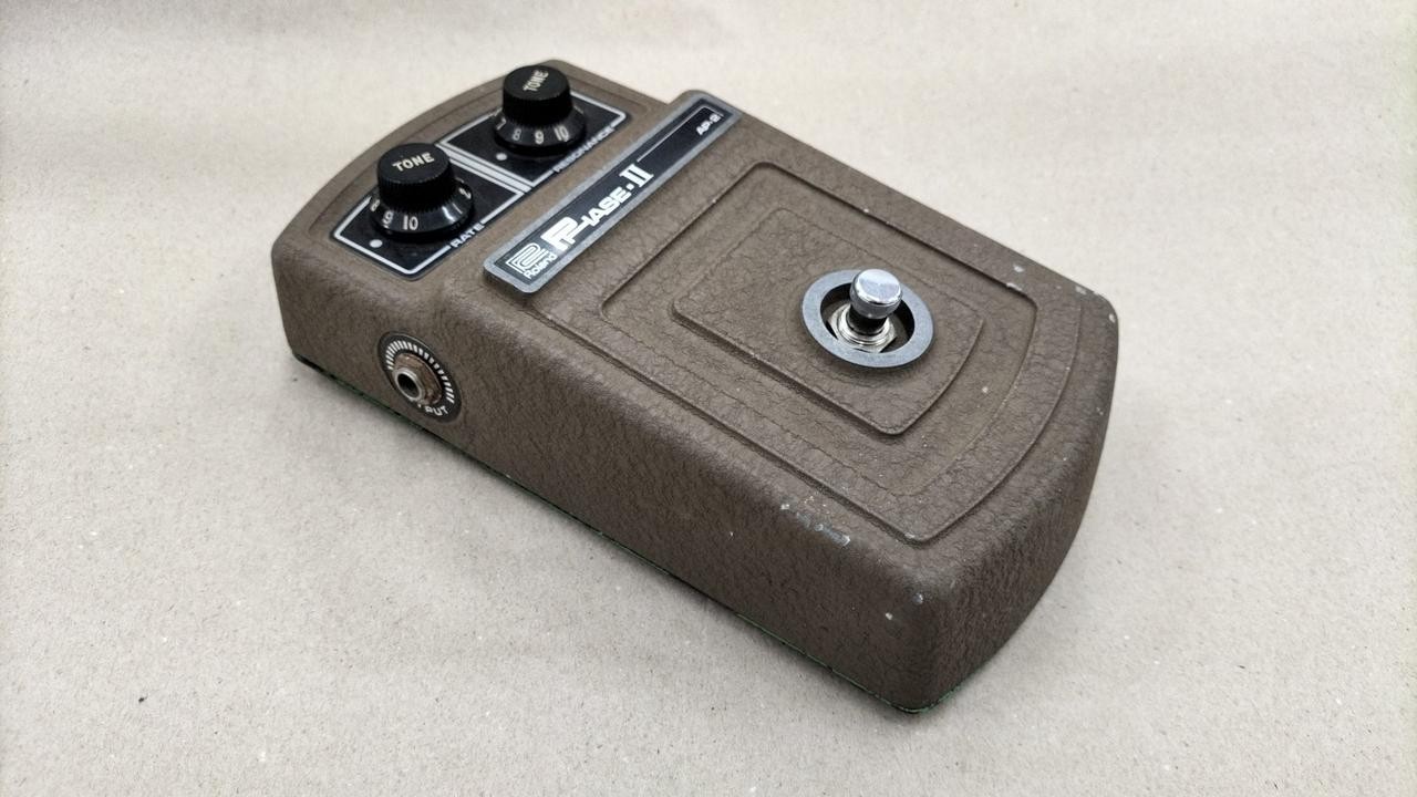 ROLAND AP-2 PHASE-II Effect Pedal