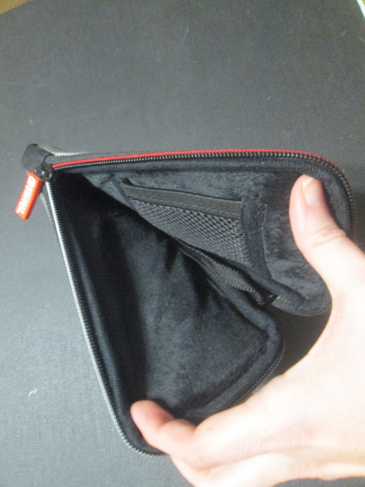 Nintendo Switch Carrying Case Gray