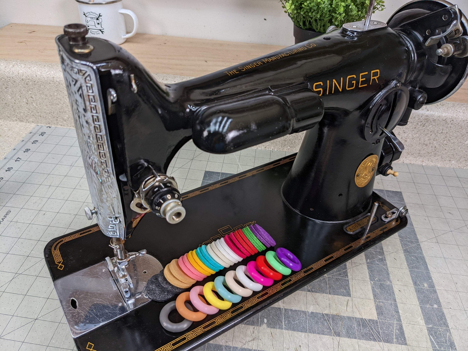New Colors! Bobbin Winder Tire (One of each color plus felt pads) Rubber tire fo