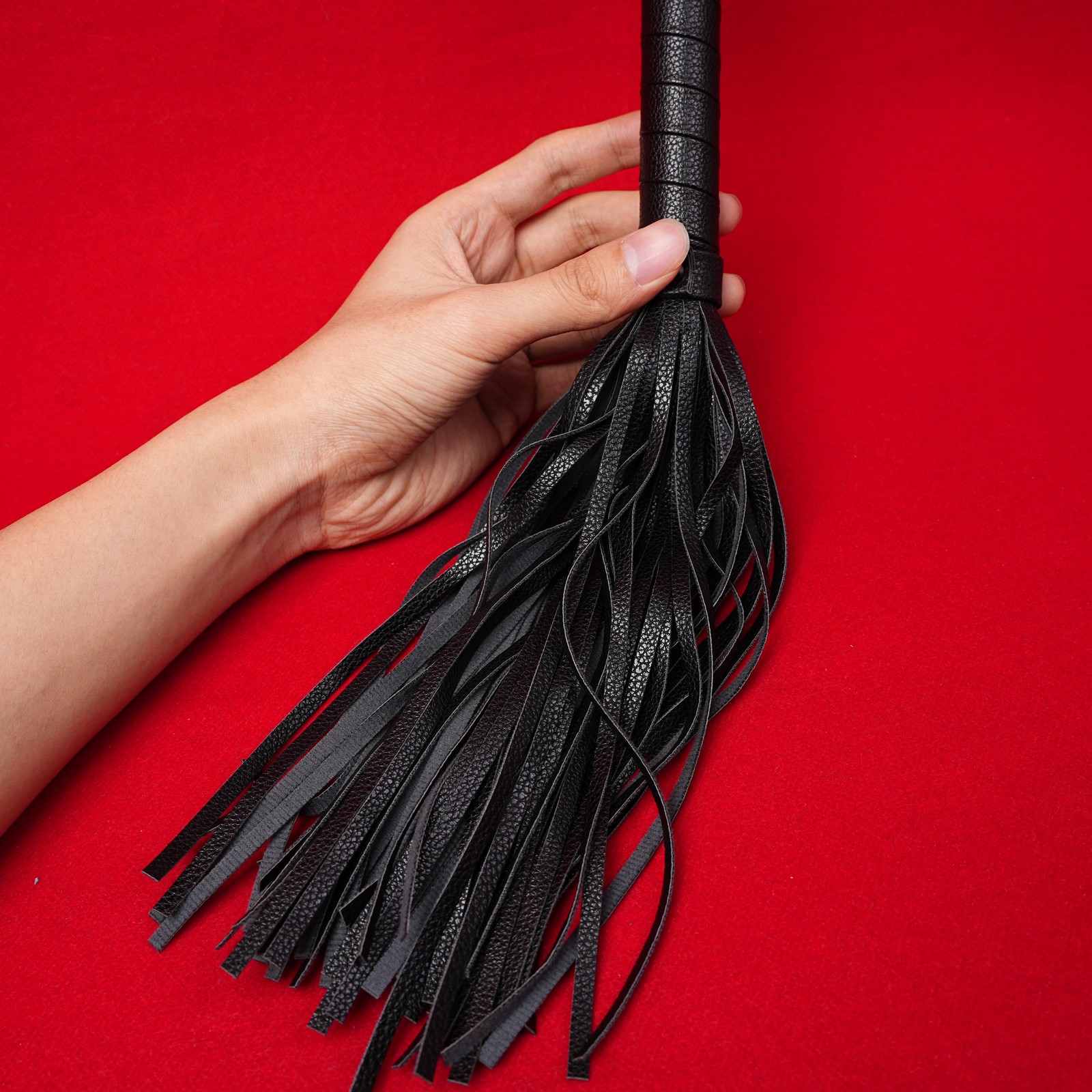 High Quality PU Leather Horse Riding Paddle Whip Flogger Spanking Club Party