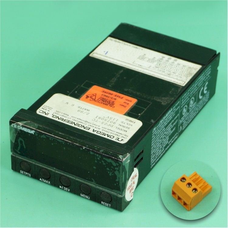 OMEGA DP25-TC Programmable Digital Thermocouple Meter/Controller *OPEN BOX!*
