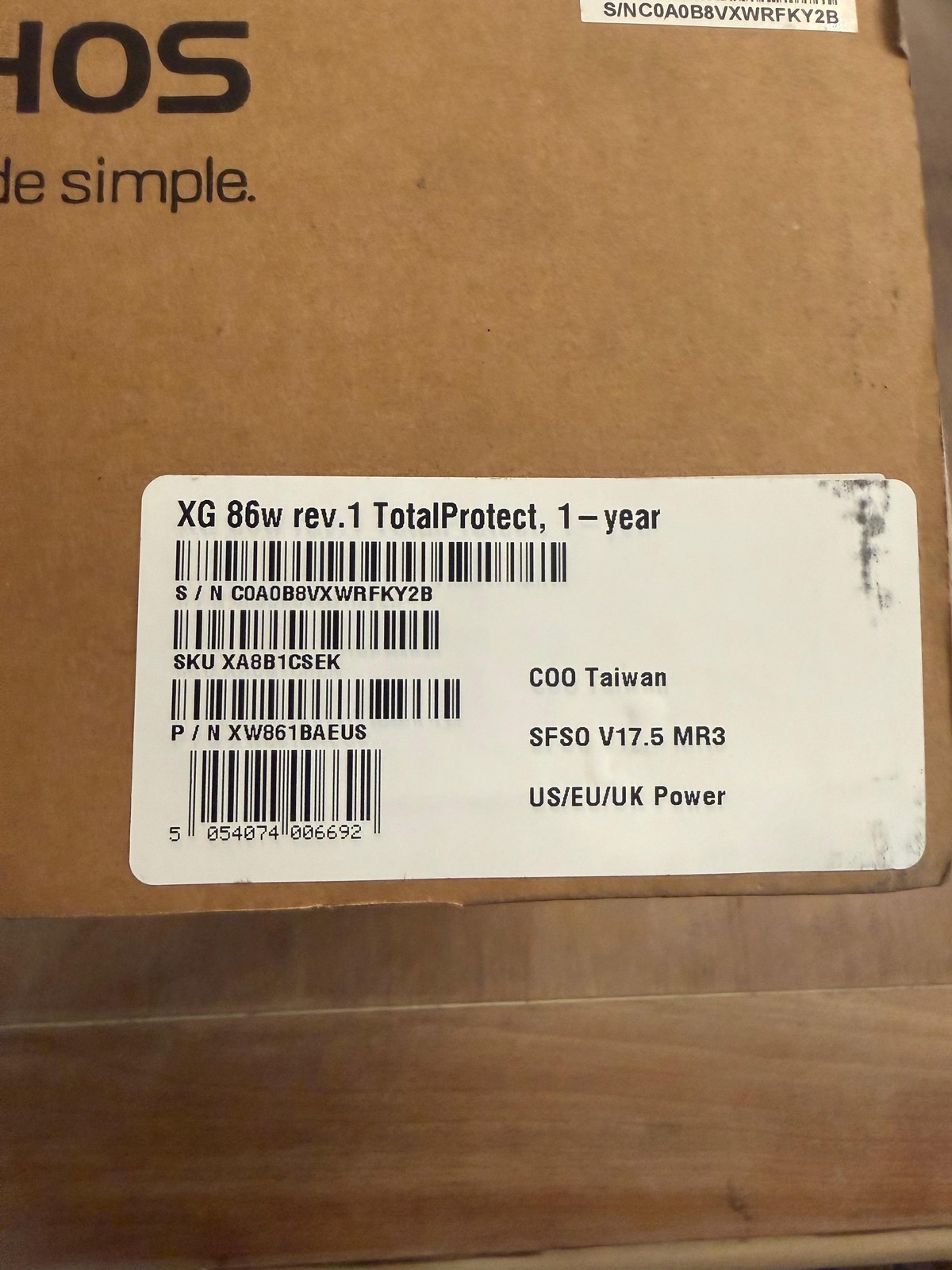 Sophos XG 86w Rev.1 TotalProtect 1-Year Wireless Security Firewall Appliance