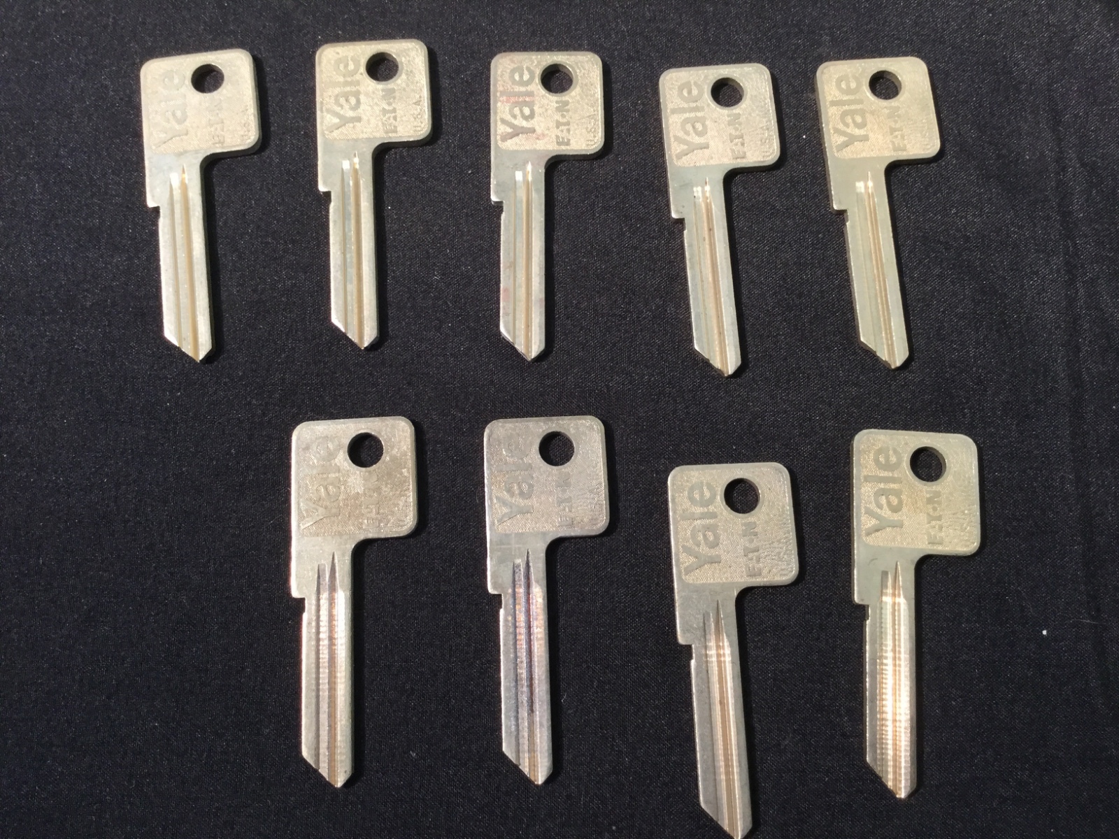 Locksmith Yale Original GF, 6 Pin Key Blanks, set of 9