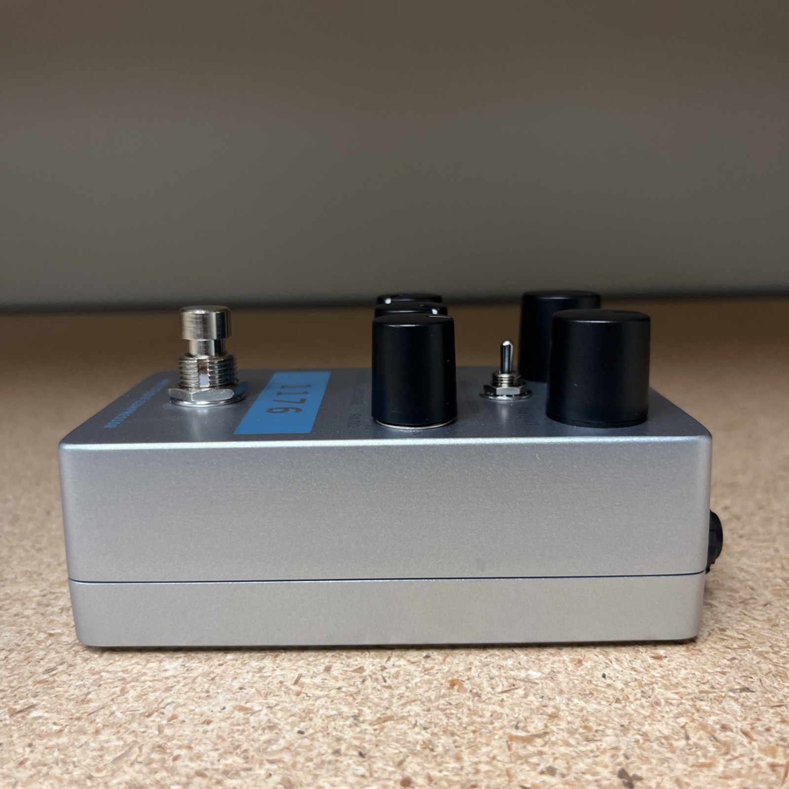 Universal Audio UAFX 1176 Studio Compressor Pedal