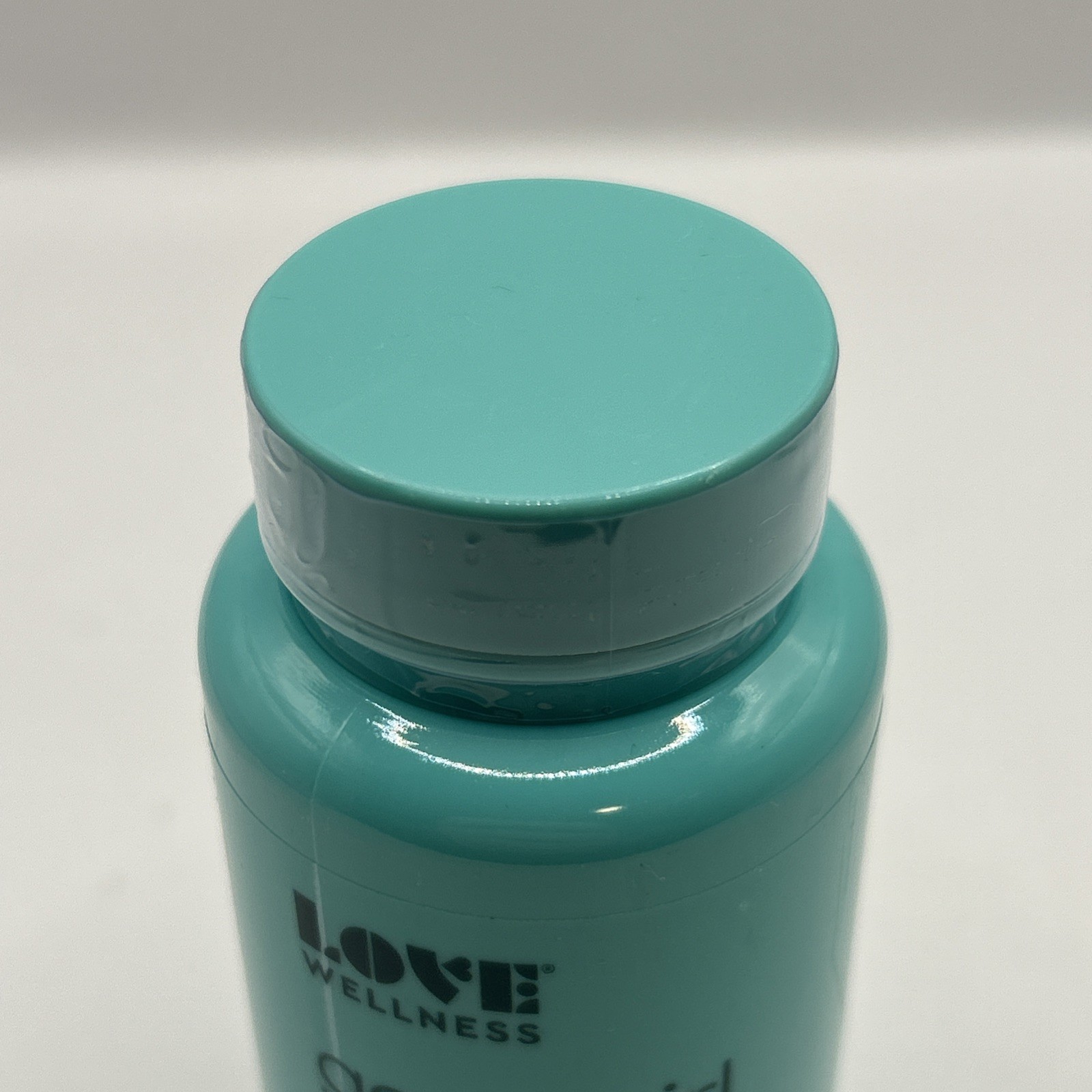 Love Wellness Good Girl Probiotics Exp 08/2027 - 60 Capsules