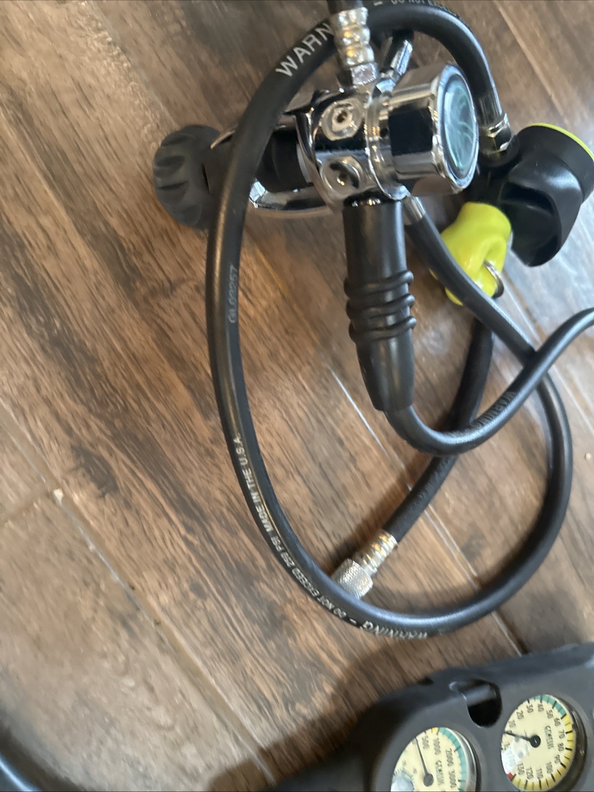 Genesis Regulator (w/2nd Stage Octopus), 2 Gauge Console, Scuba Diving
