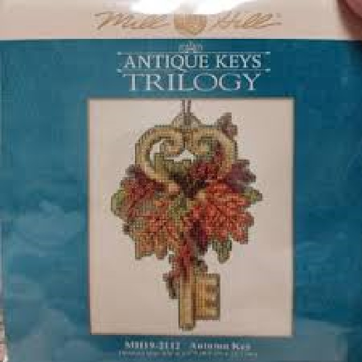 MILL HILL CROSS STITCH WITH BEADS - AUTUMN KEY - MH19-2112