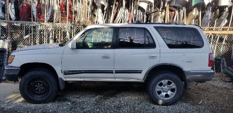 Chassis ECM ABS Right Hand Dash 4WD Fits 96-00 4 RUNNER