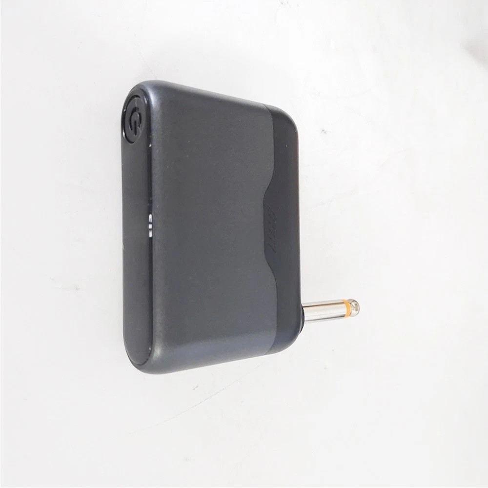 JBL JBLWIRELESSMICAM 2 Wireless Dynamic Microphones With Dual-Channel Receiver