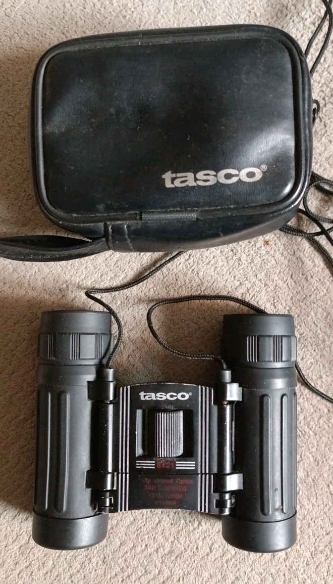 Tasco 165RB 8x21 Compact Folding Binoculars Fully Coated Optics with Case   /604