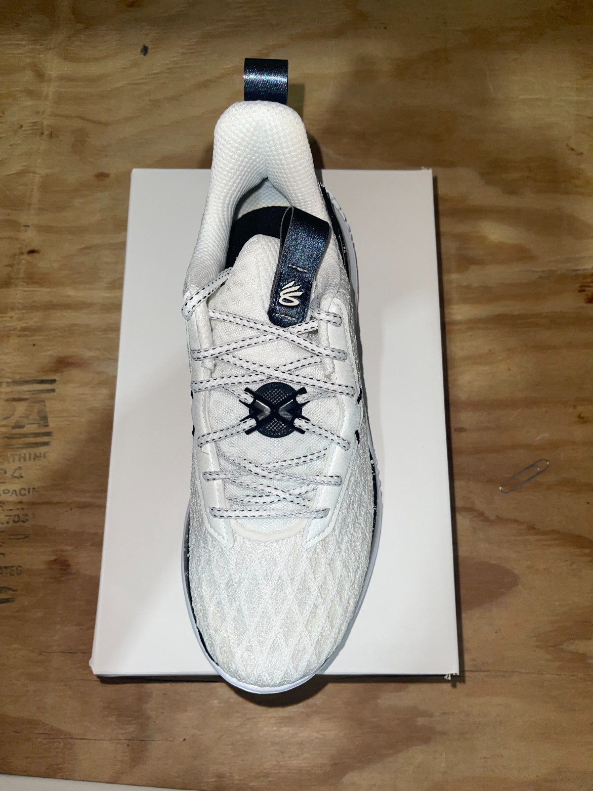Under Armour Steph Curry men's basketball shoes white 3026624-100