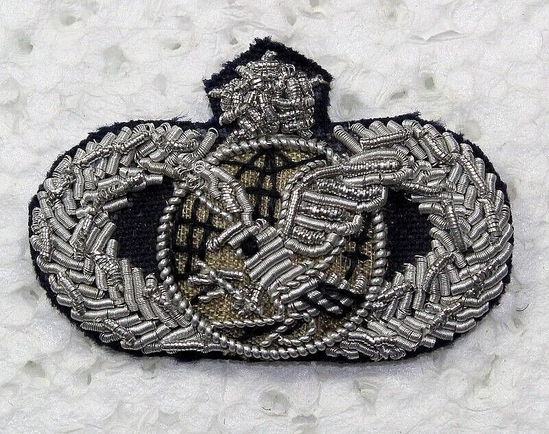 US Air Force Senior Supply & Fuels Large Bullion Badge Insignia Pin Obsolete