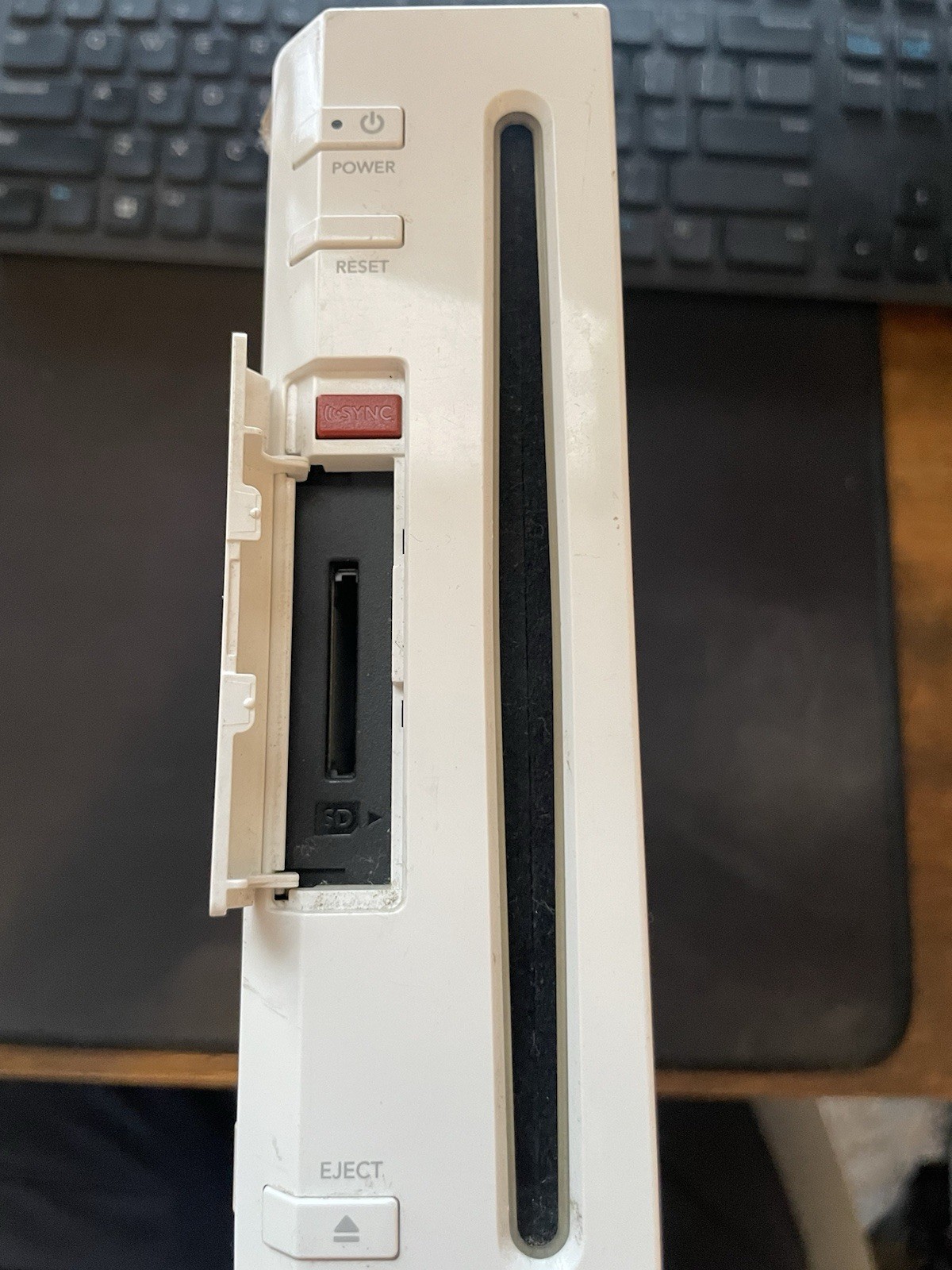 Nintendo Wii Console Only RVL -101 NO CABLES OR CONTROLLER Does Not Read Disks