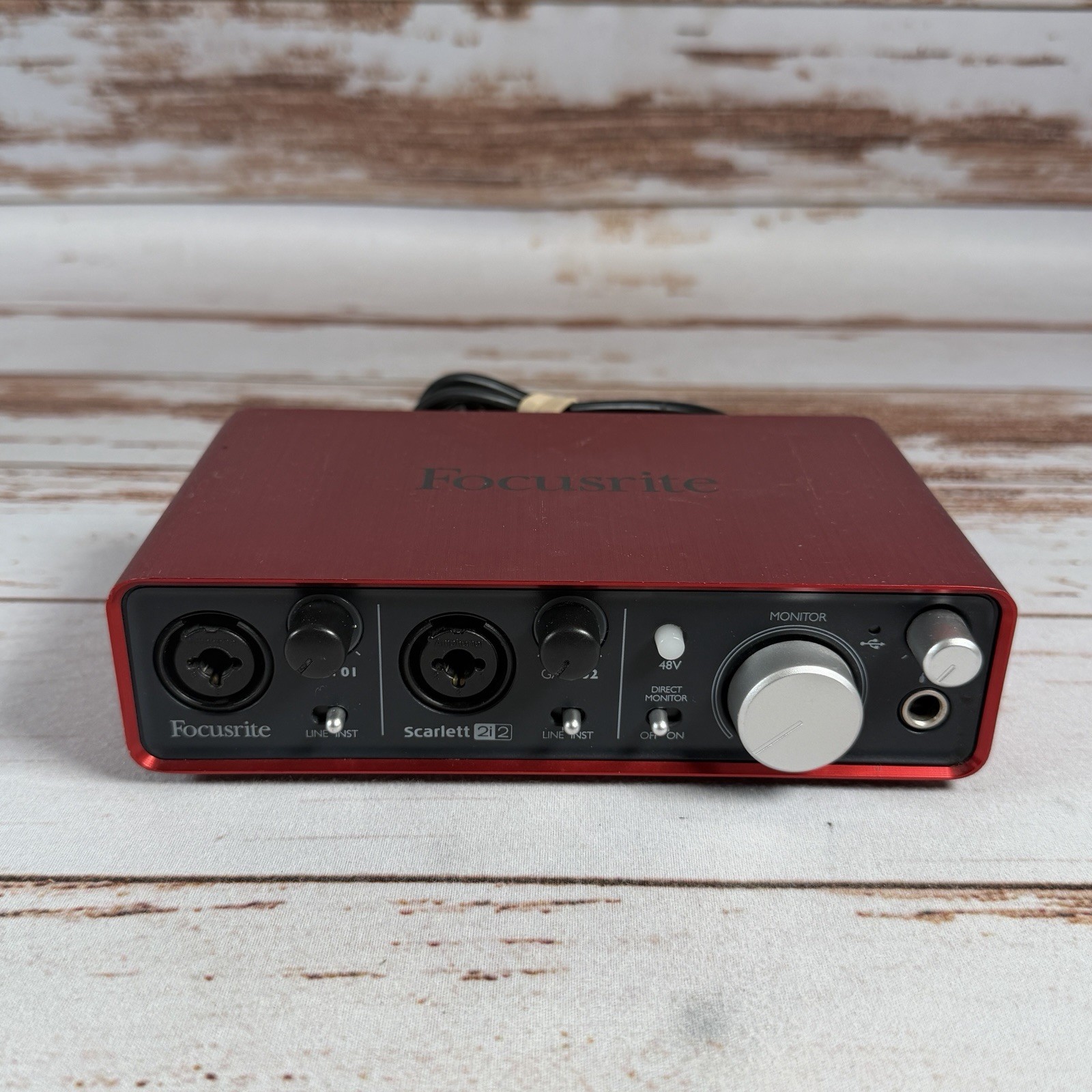 Focusrite Scarlett 2i2 1st Gen USB Audio Interface - No Cable