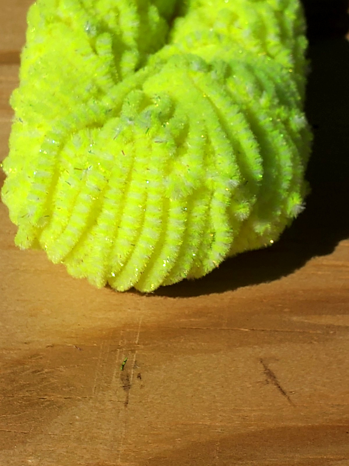 BRIGHT YELLOW PEARL New Age Chenille 4 Yard Pack Size #2 Medium Fly & Jig Tying