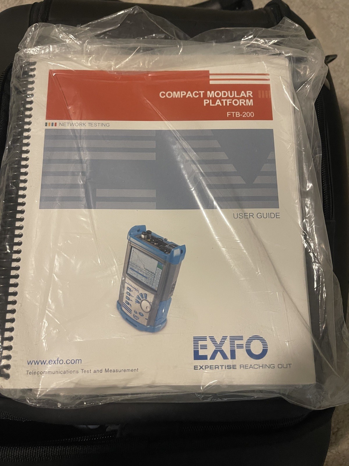 EXFO FTB-200 V2 w/ FTB-5240S OSA Optical Spectrum Analyzer Tested