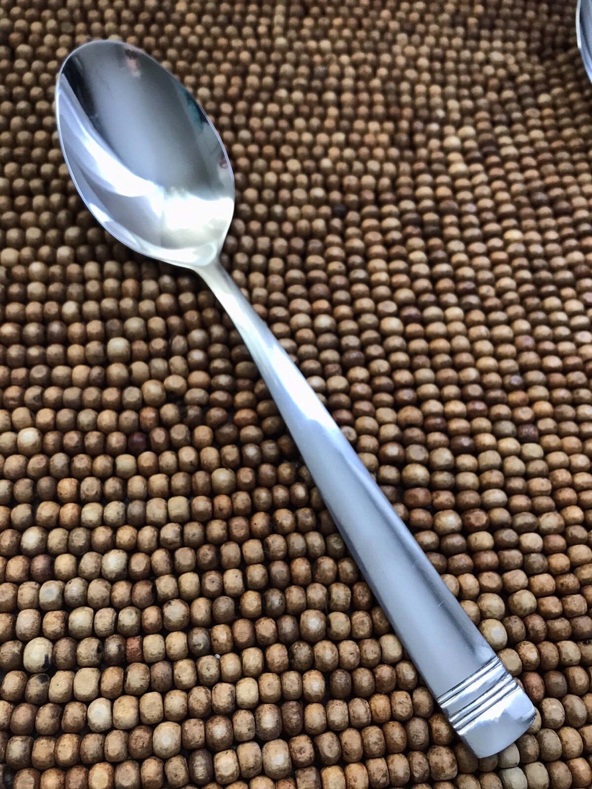 Farberware CORIANDER MIRROR Bands Glossy Stainless PLACE SOUP SPOON 7 7/8"