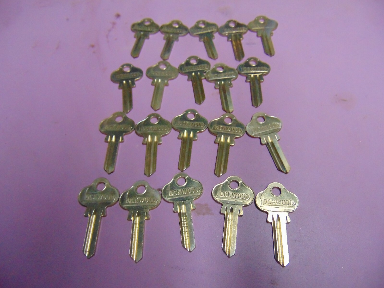 20 keys LOCKWOOD 1004b KEYS BLANKS UNCUT LOCKSMITH