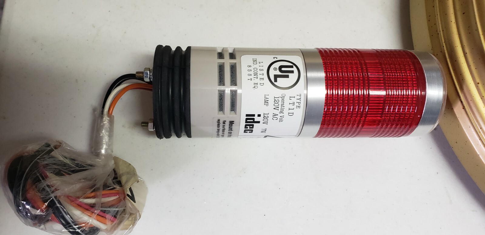 NEW IDEC LT1D-151 RED 120 VOLT STACK LIGHT FREE SHIPPING