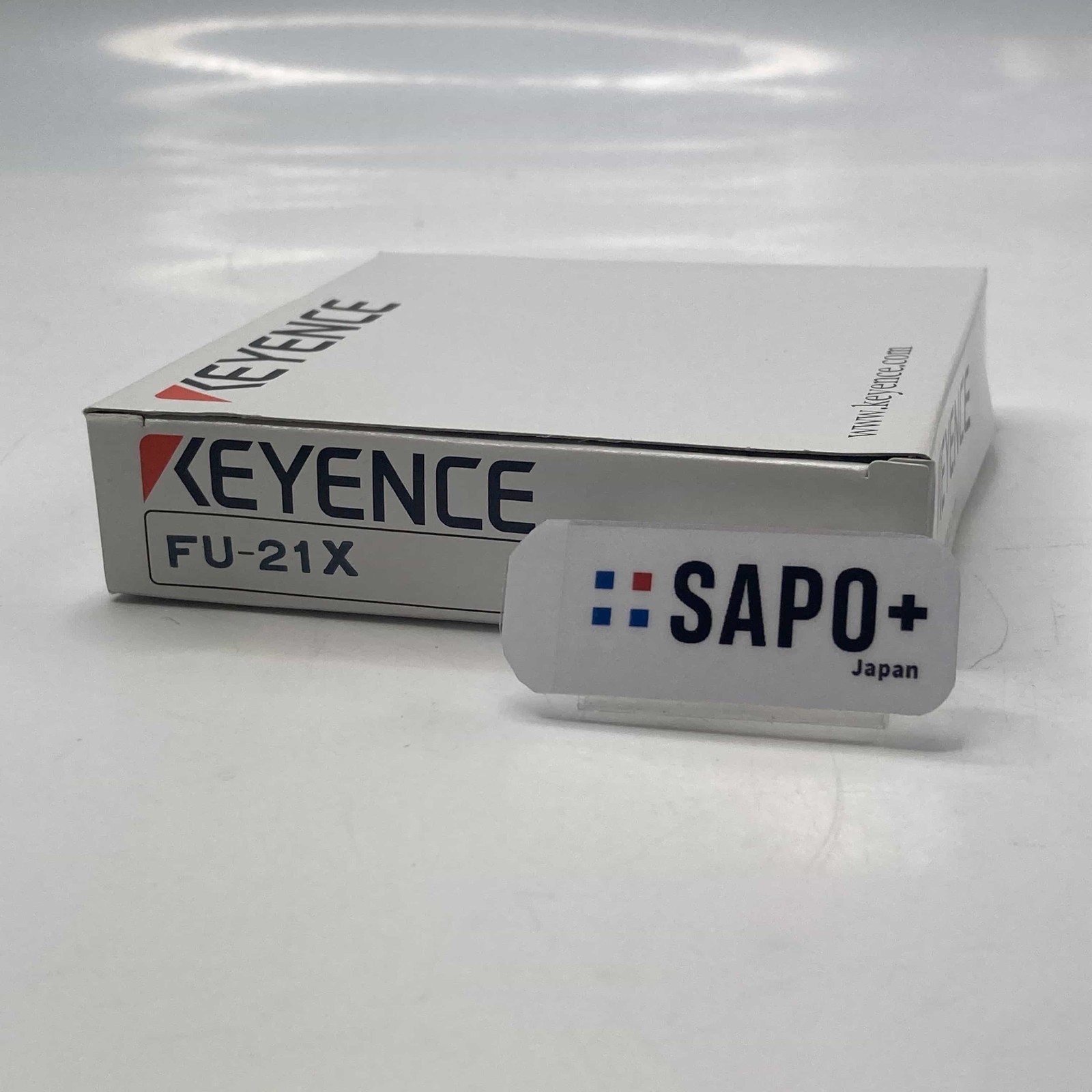 Keyence FU-21X box crushed new