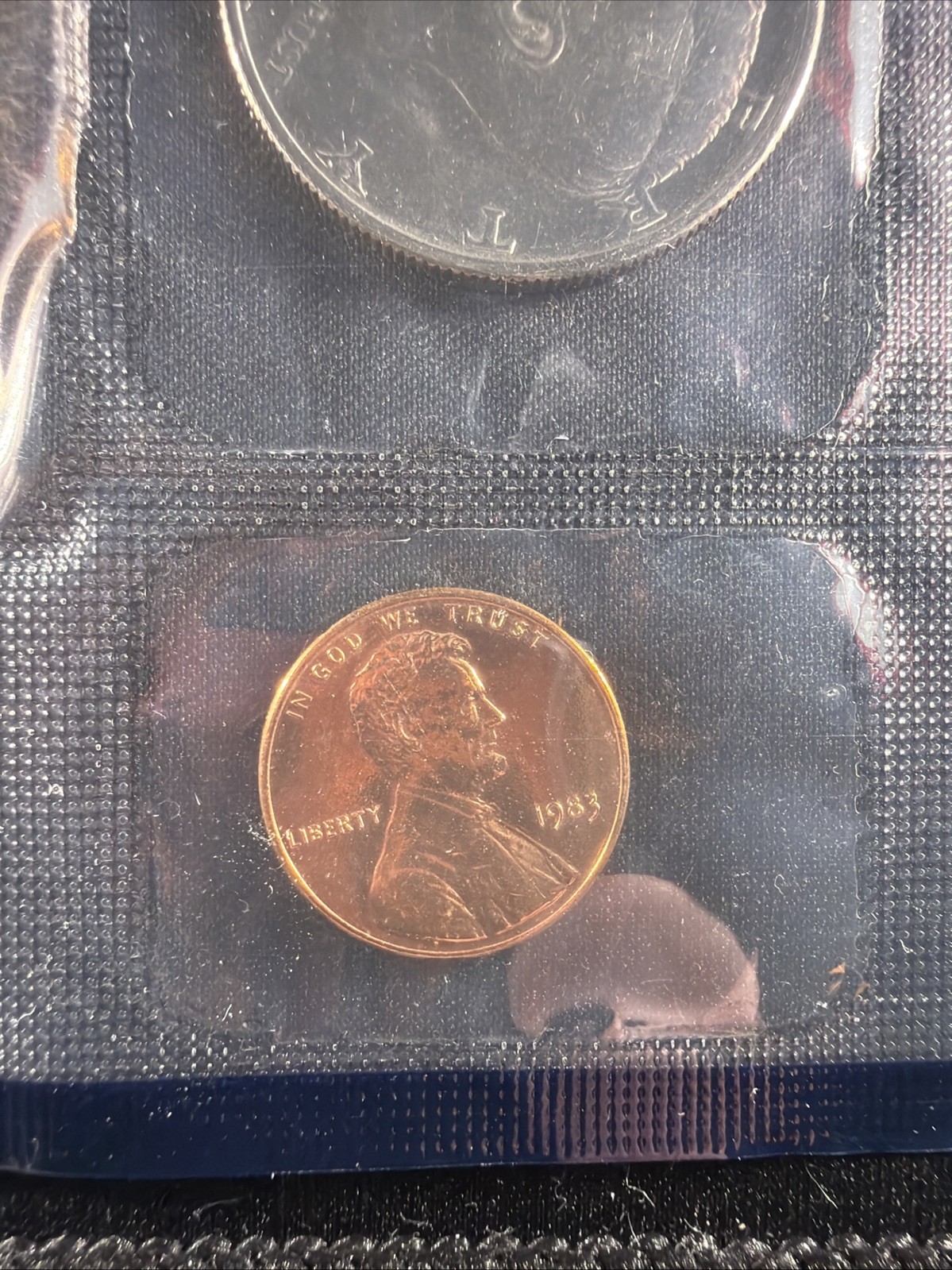1983 Philadelphia Souvenir Mint Set W/ Envelope