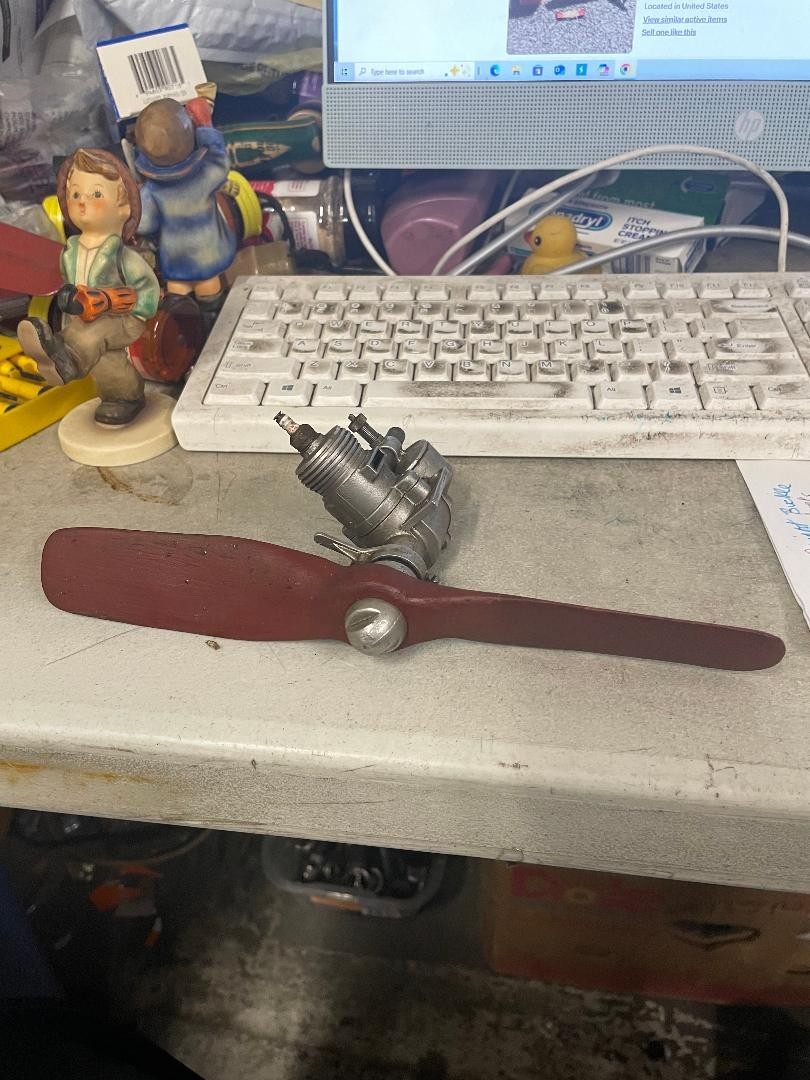 VINTAGE WEN MAC ? AIRPLANE ENGINE Motor Good Compression RARE