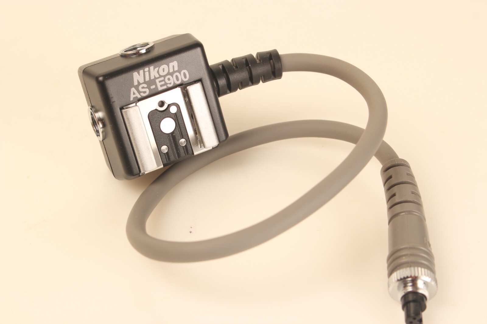 Nikon Multi-Flash Adapter For E900S/ E950 AS-E900