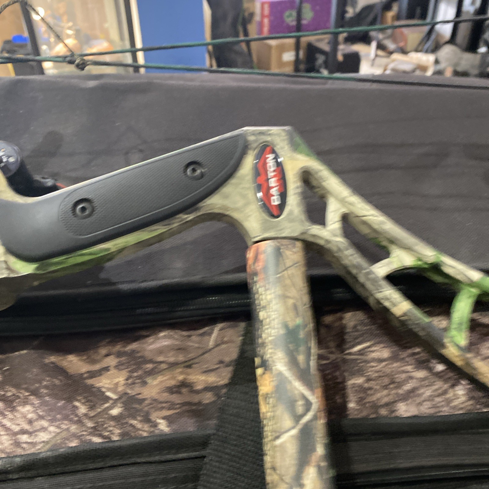 Darton Mach 1 Bow