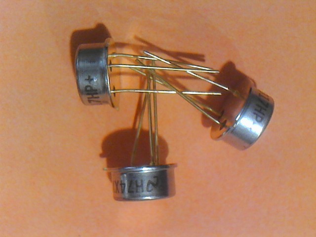 3 PCS NATIONAL LM317HP+ METAL CAN TO-39 ADJUSTABLE VOLTAGE REGULATOR GOLD LEADS