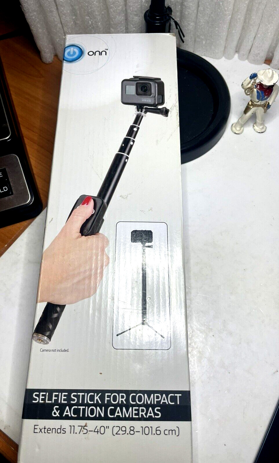 Selfie Stick ~ F/compact & Action Camera's ~ 11.75-40" extended ~ New-ONN
