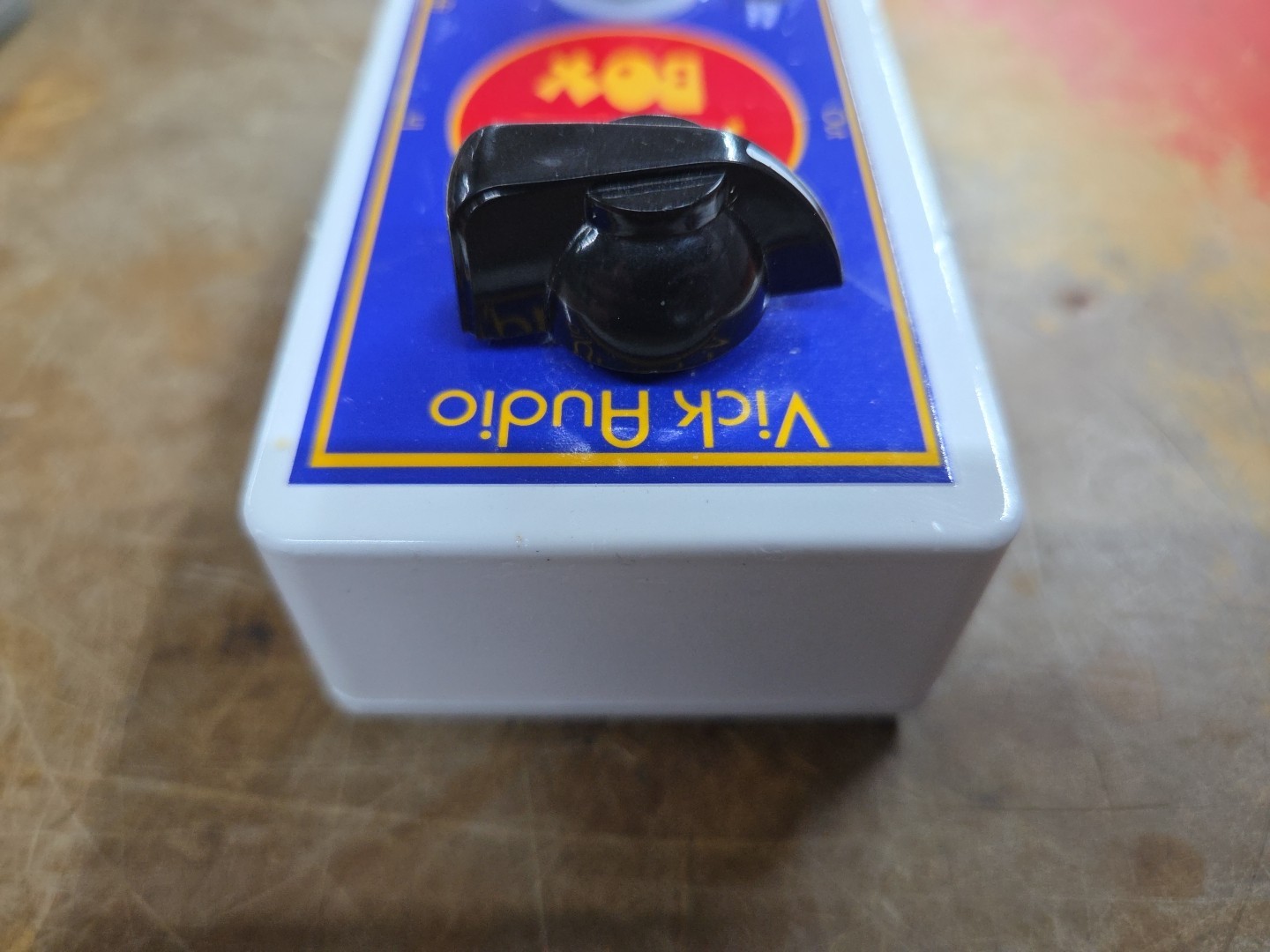 Vick Audio Fuzz Box Free Shipping