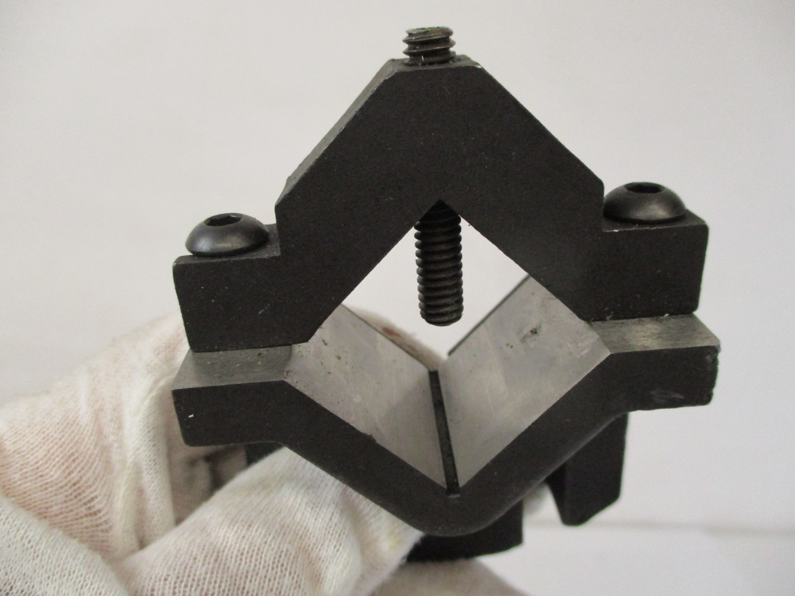 SIMCO Micro Grind Face Plate Assembly & Vee Block Mounted w/ 5C Mount in VGC