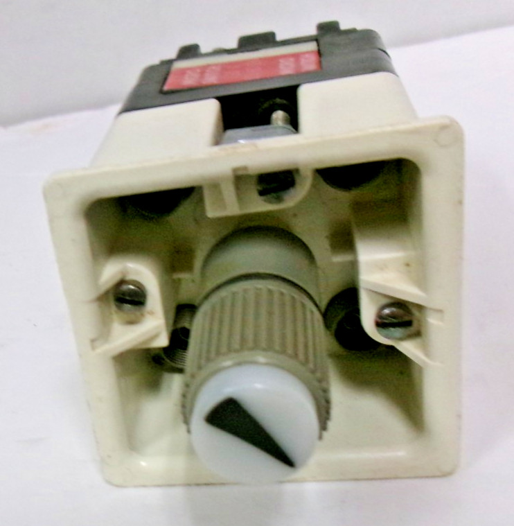 New Honeywell Micro Switch 911CLA011VB Selector 120V 50/60Hz