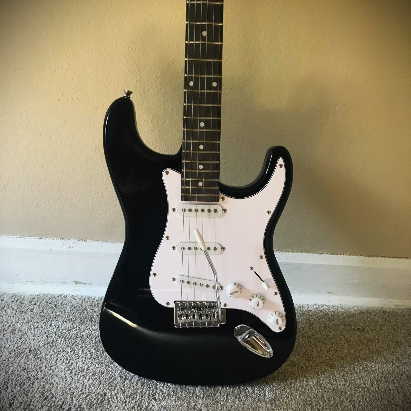 Full-Size Black Electric Guitar Package w/ Rosewood Fretboard, Gig Bag & More