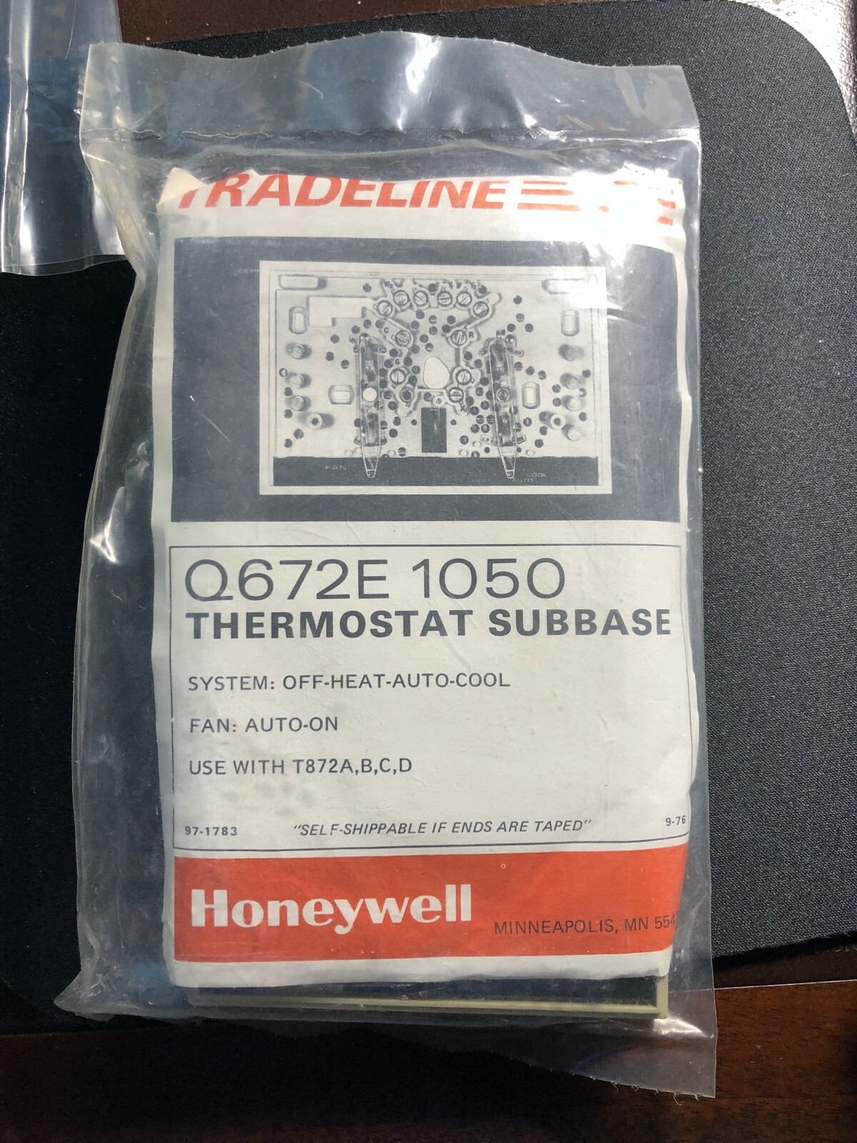 Honeywell Thermostat Subbase  Q672E 1050 TRADELINE Off Heat Auto Cool