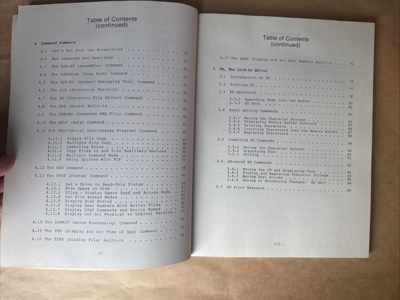 * CP/M 86 Operating Manual 1981 1st Printing. F